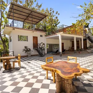  Lodge Tekas